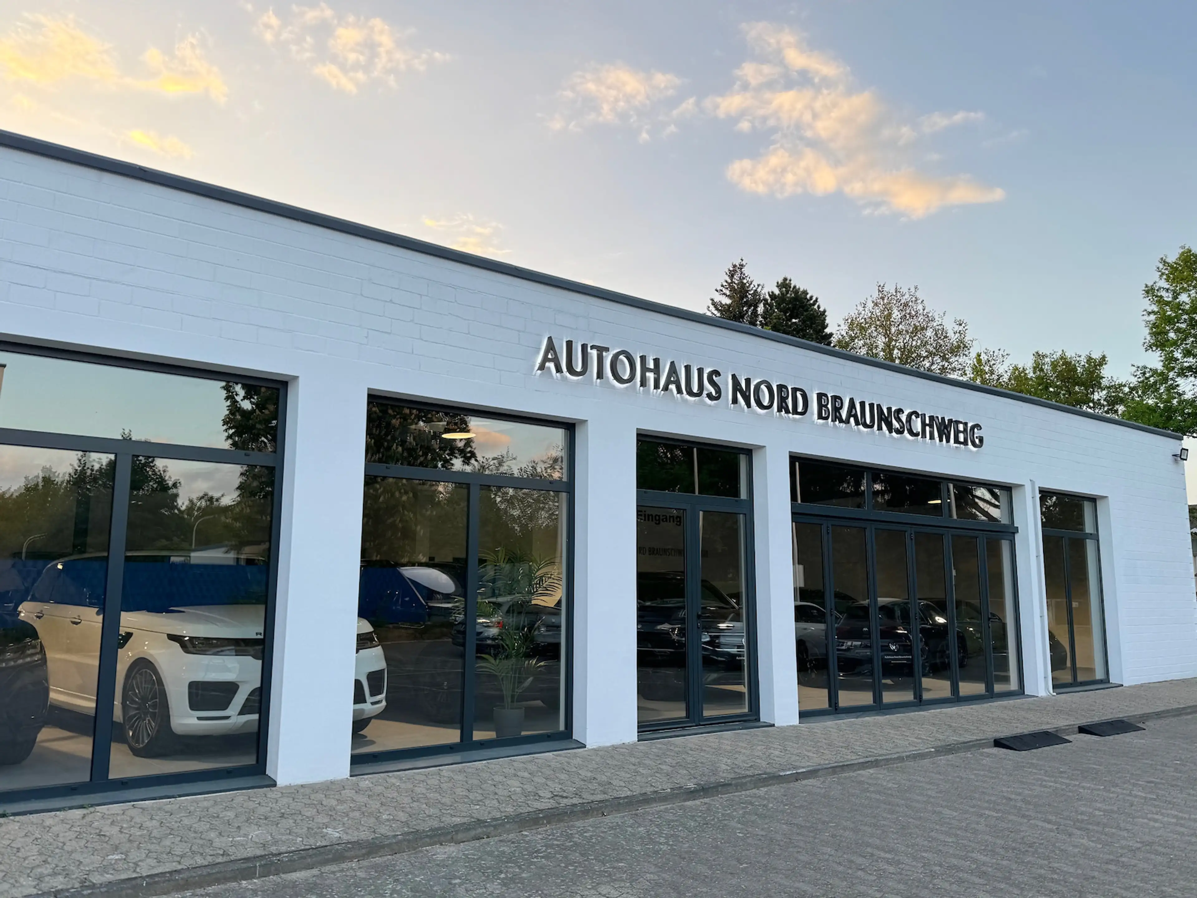Audi e-tron 55 S Line Black Edition*B&O*Pano*HUD*Luft* — photo 2