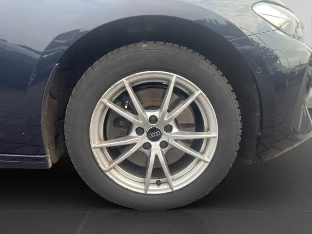 Audi A5 view 7