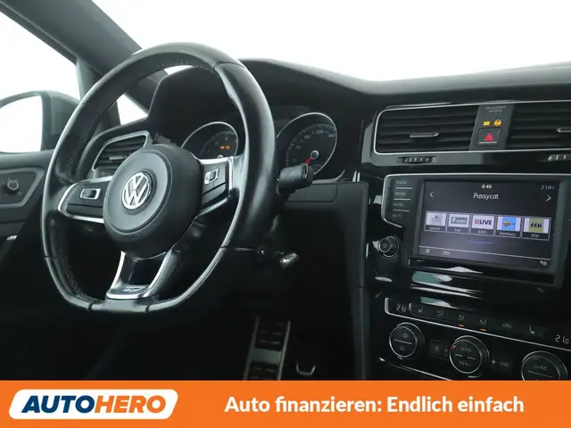 Volkswagen Golf view 13