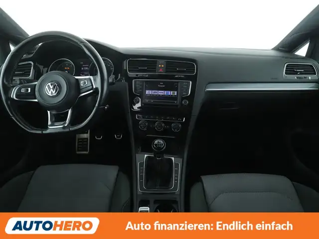 Volkswagen Golf view 12