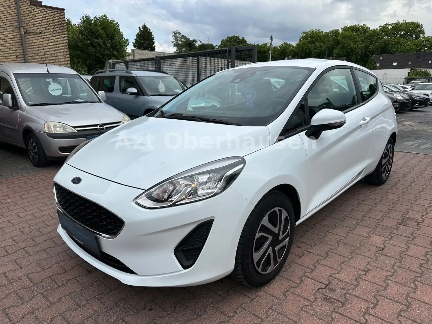 Ford Fiesta Cool & Connect*1.HAND*TÜV NEU*NAVI* Blanc - 2