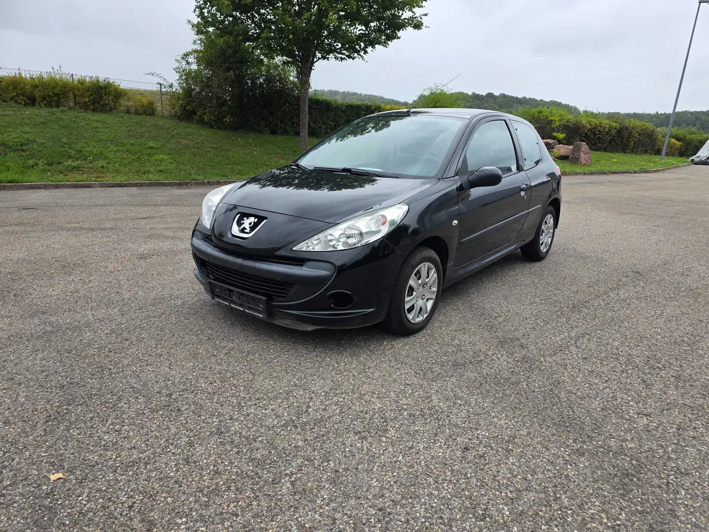 Peugeot 206 Basis Klimaanlage TÜV 04/2027 EURO 5 Schwarz - 2