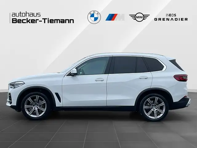 BMW X5 X5 view 3
