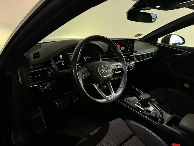Audi A5 view 9