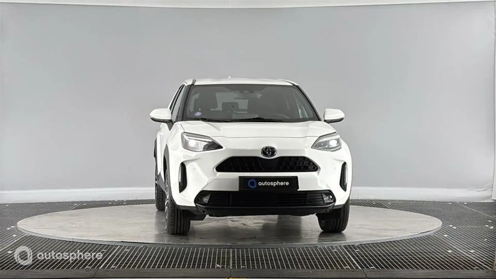 Toyota Yaris Cross 116h Design AWD-i MY22 - 2