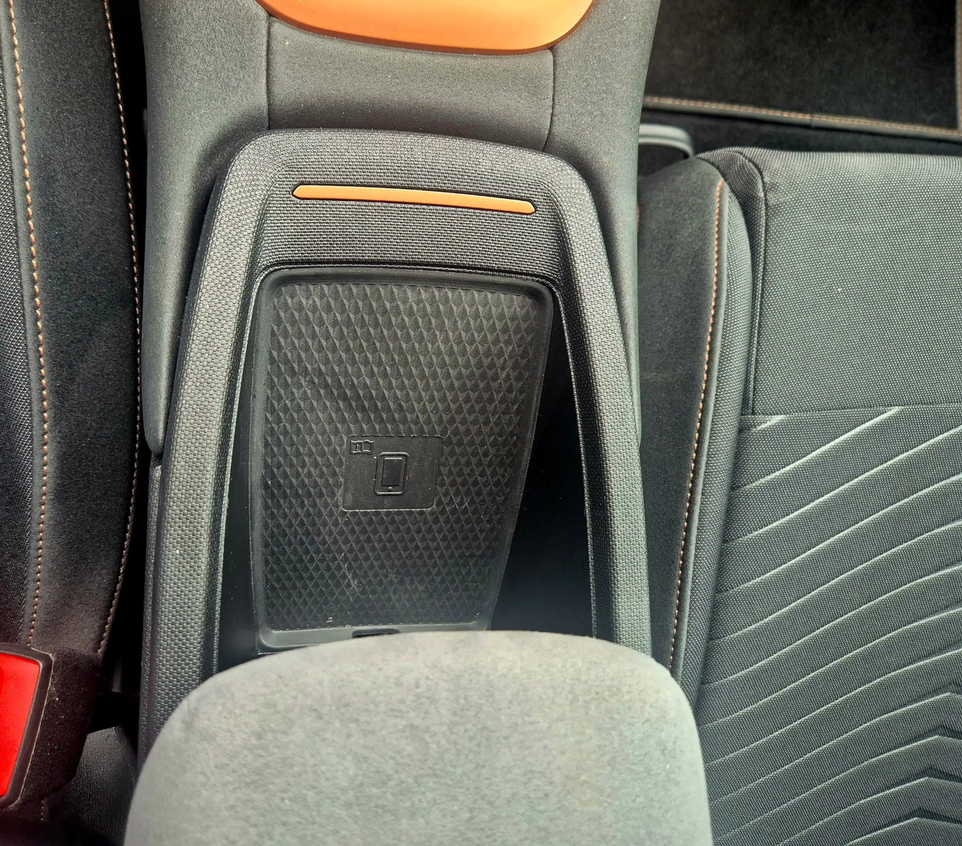 CUPRA Born Impulse 62 kWh — photo 11