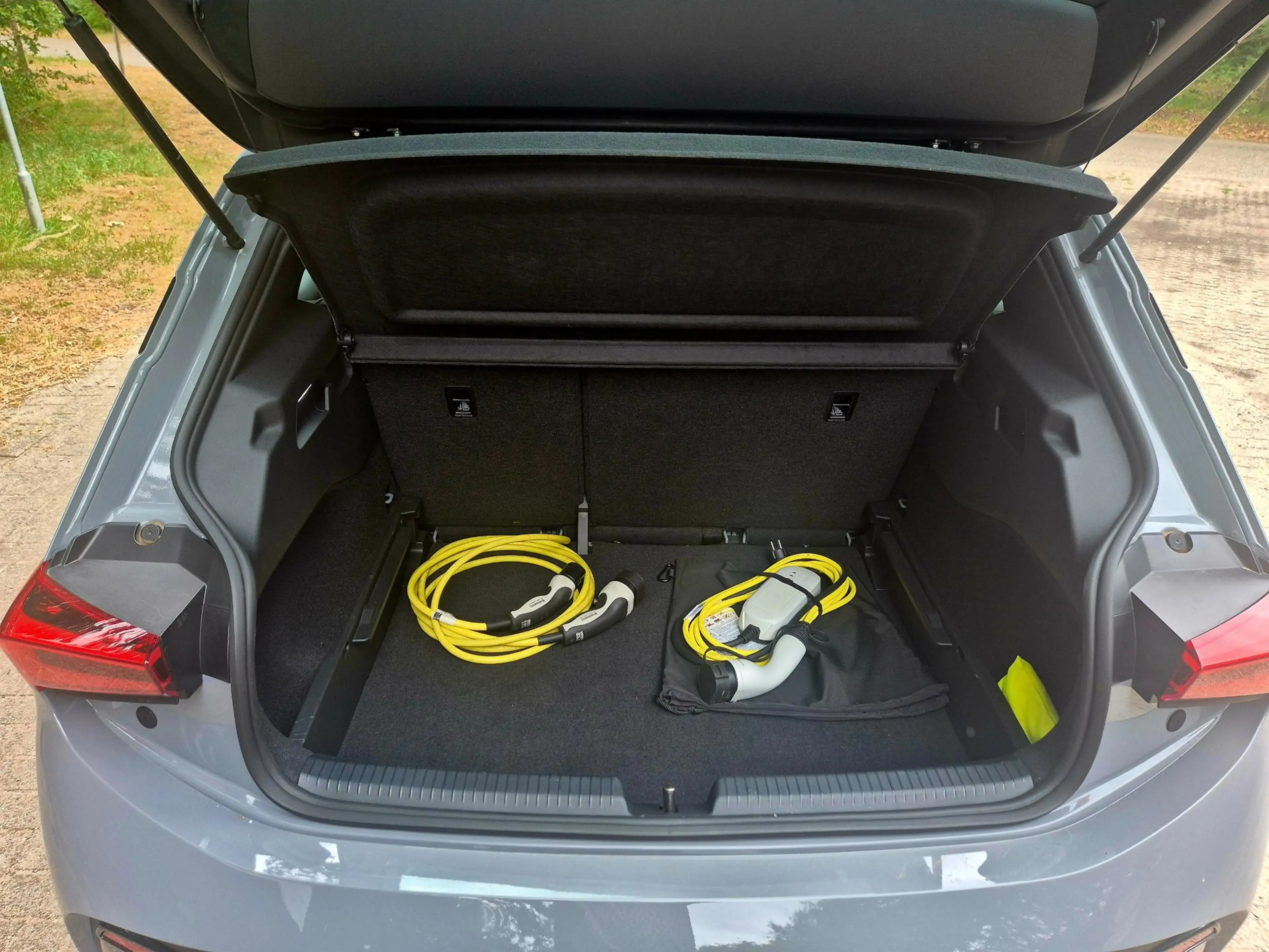 CUPRA Born Impulse 62 kWh — photo 6