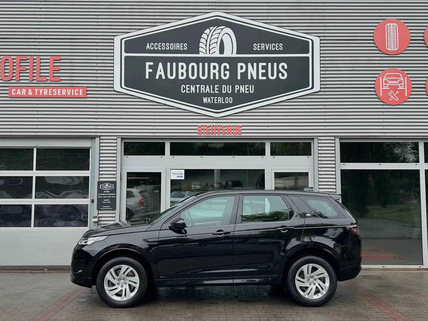 Land Rover Discovery Sport *4WD*P200*R-DYNAMIC-SE*HISTORIQUE-LR-100%*1-OWNER* Zwart - 2