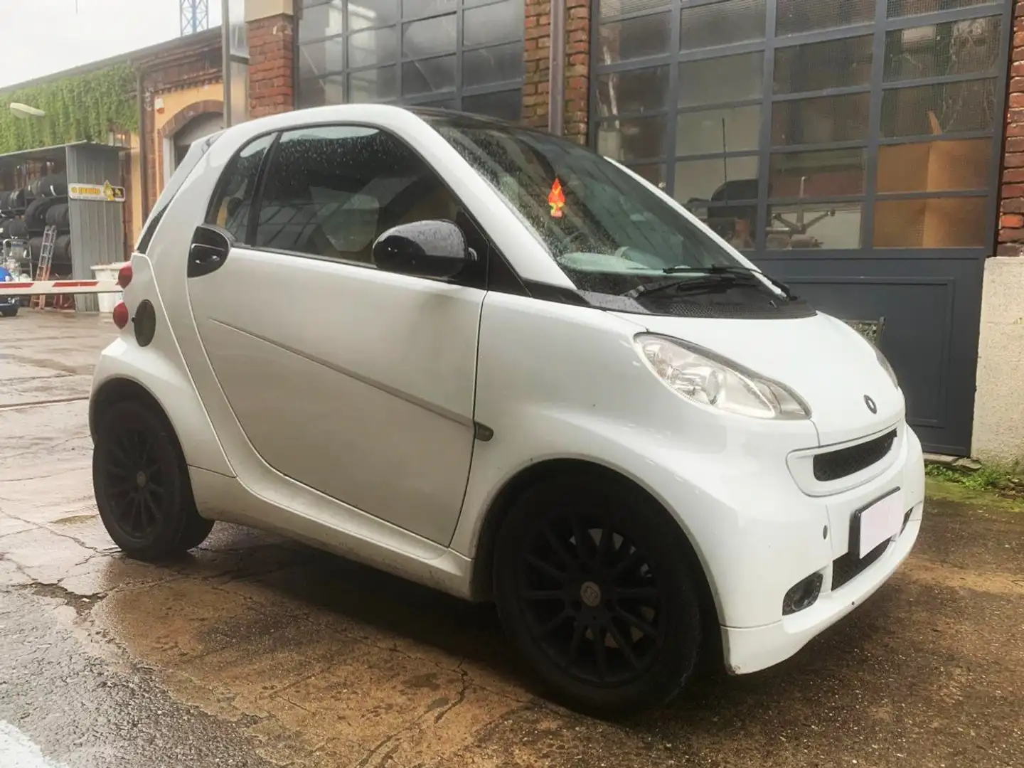 smart forTwo 1.0 Pulse 71cv *TETTO PANORAMICO* Weiß - 1
