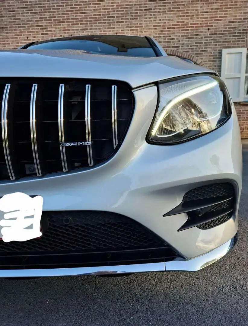 Mercedes-Benz GLC 220 GLC 220 d Coupe 4Matic 9G-TRONIC AMG Line Silber - 1