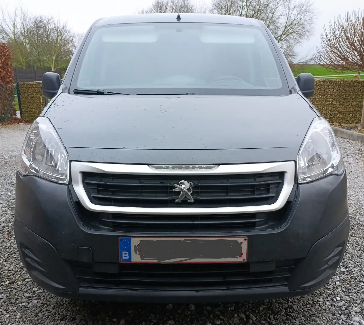 Peugeot Partner FOURGON 1.6 HDI 90 BVM5 PACK CLIM Gris - 1