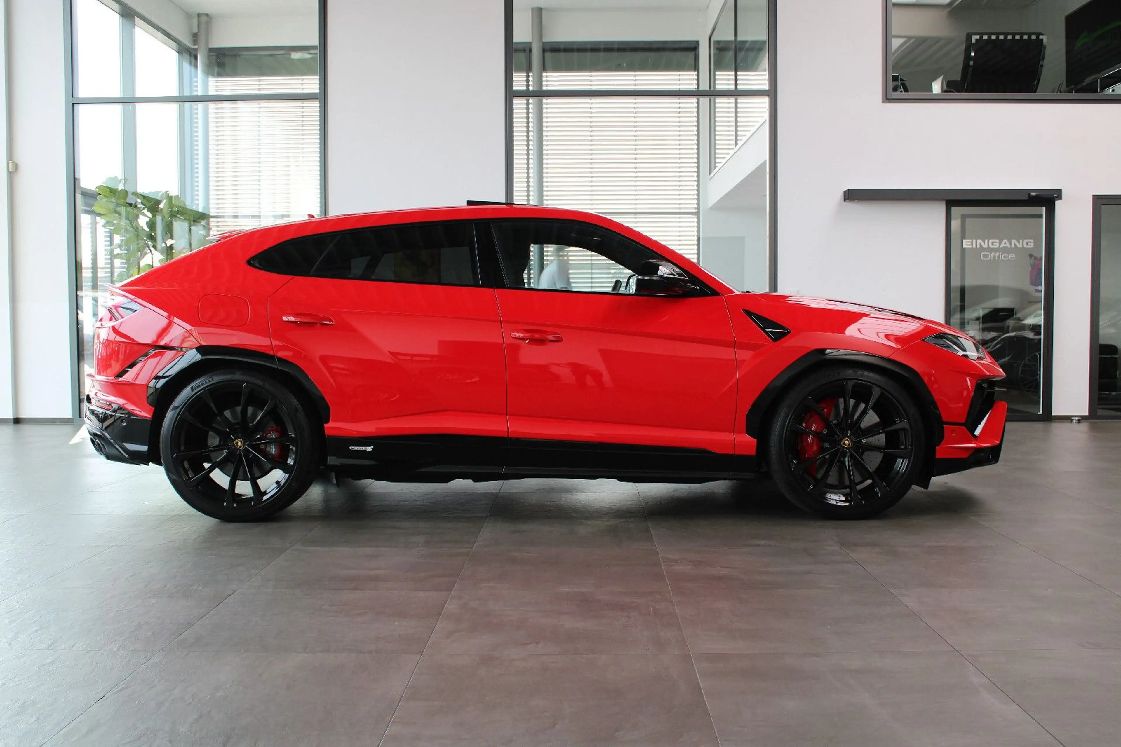 Lamborghini Urus URUS * S * B&O 3D/BLACK &STYLE-PACK/PANORAMA/23" — photo 11
