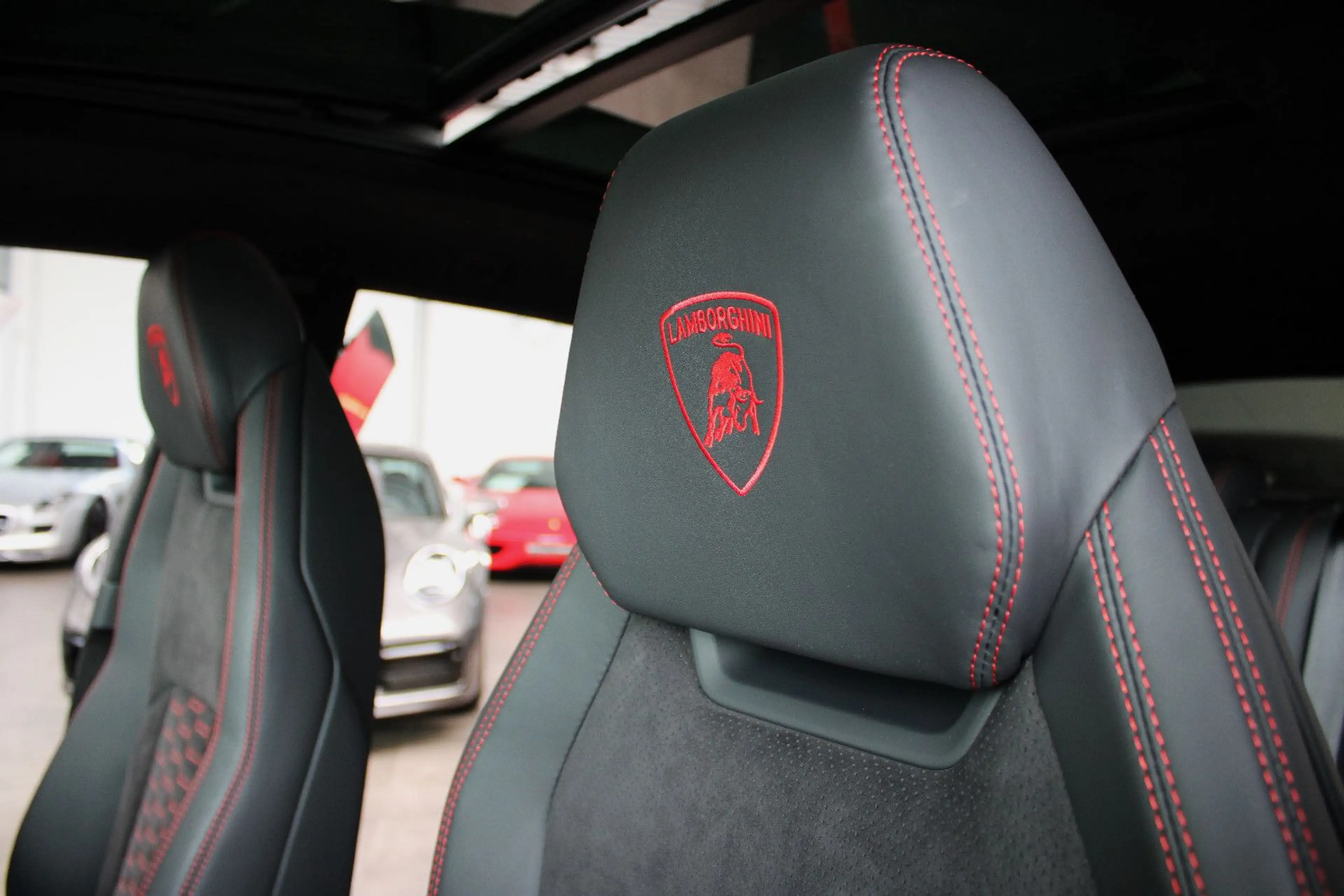 Lamborghini Urus URUS * S * B&O 3D/BLACK &STYLE-PACK/PANORAMA/23" — photo 13
