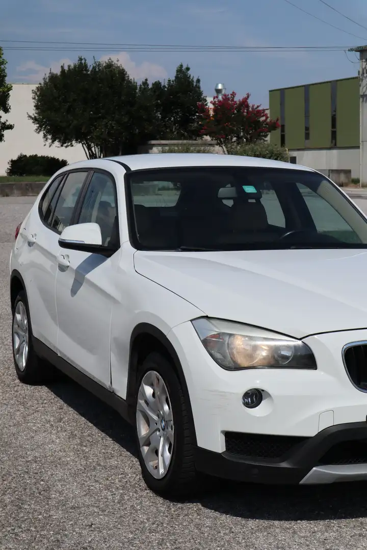 BMW X1 sdrive18d Sport Line Bianco - 2