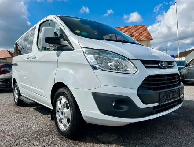 Ford Tourneo Custom 8 SITZE + KAMERA + SPURHALTE +AHK