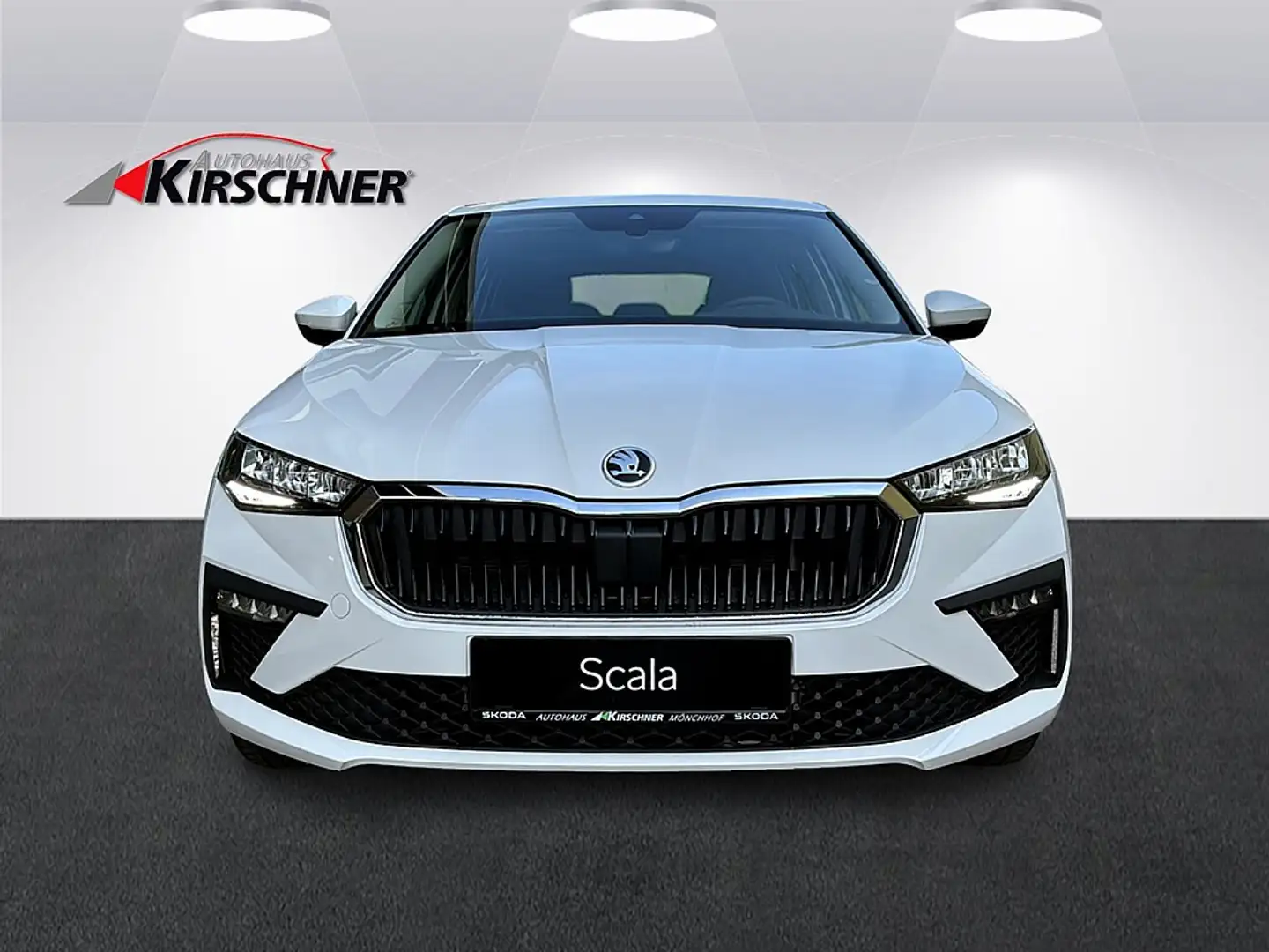 Skoda Scala Essence TSI Weiß - 2