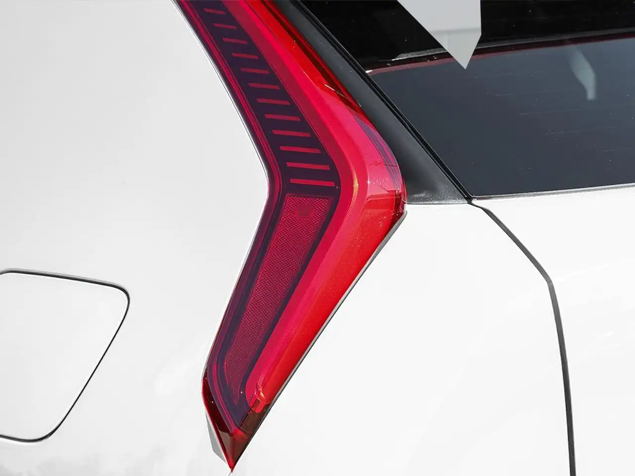 Kia Niro снимка Kia Niro