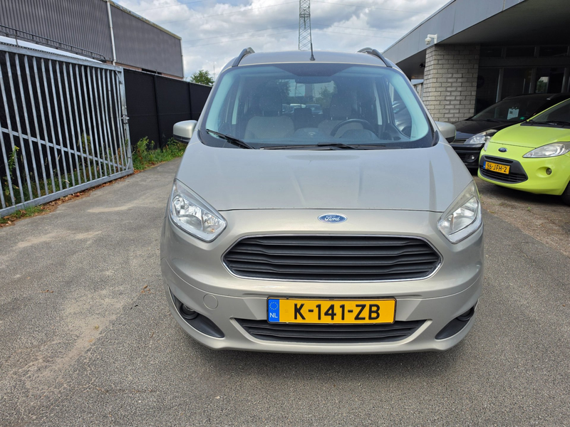 Ford Tourneo Courier 1.0 Titanium/Nieuwstaat — photo 12