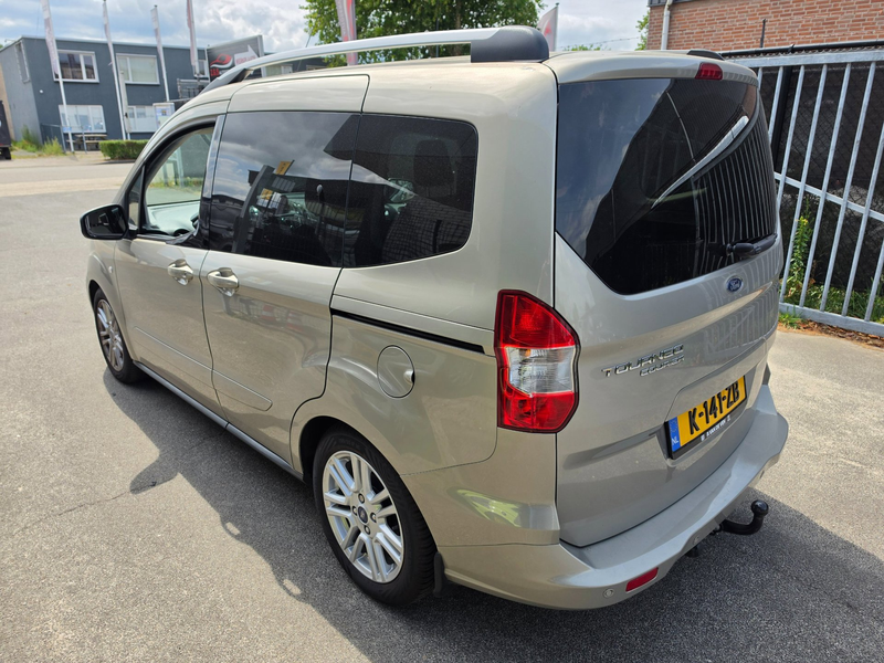 Ford Tourneo Courier 1.0 Titanium/Nieuwstaat — photo 3