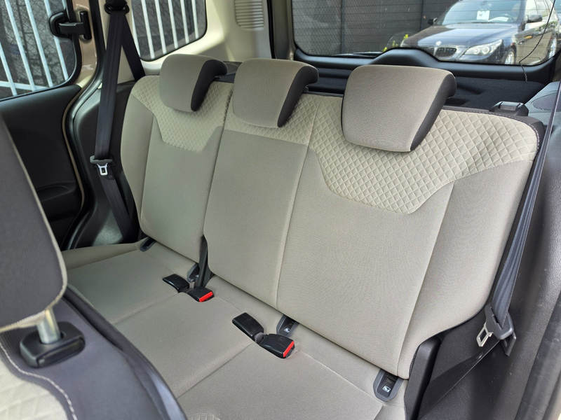 Ford Tourneo Courier 1.0 Titanium/Nieuwstaat — photo 5