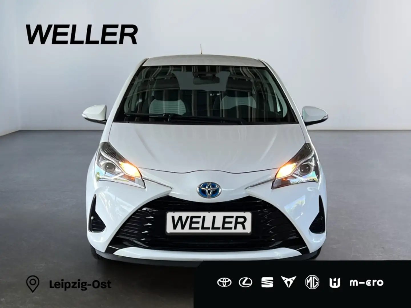 Toyota Yaris Hybrid 1.5 Comfort *Navi*Kamera*Klimaautom* Weiß - 2