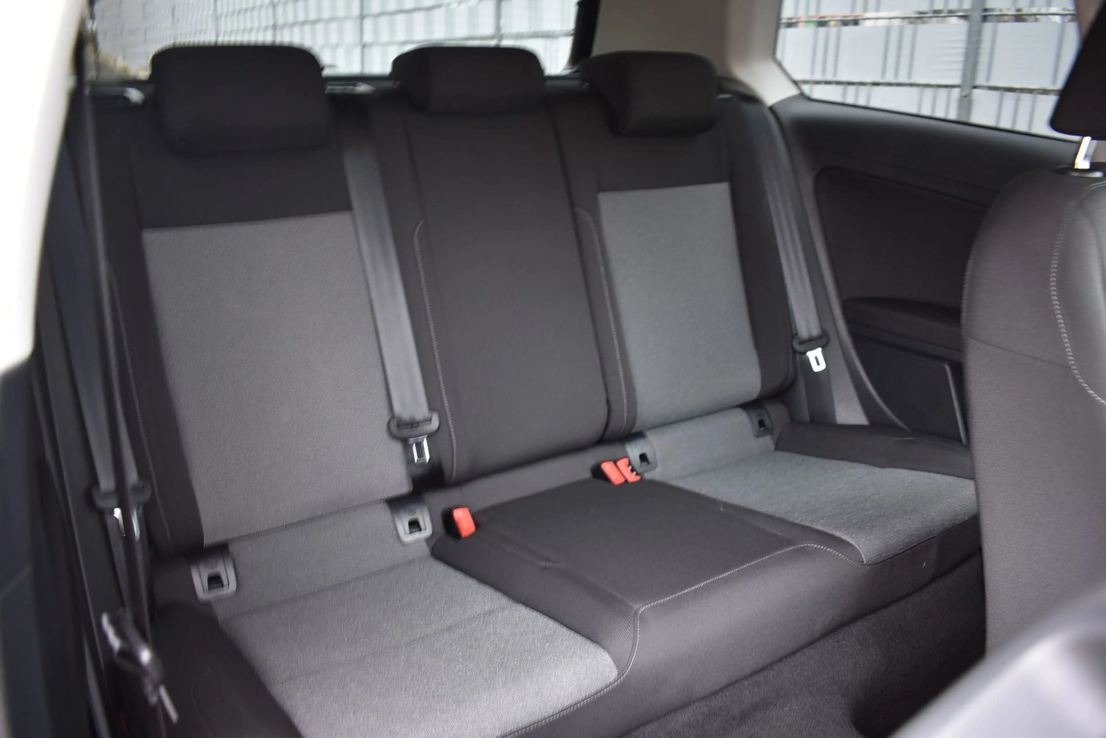 Volkswagen Golf VII Trendline 2.Hand erst 81000KM Tüv NEU — photo 13
