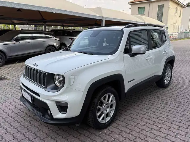 2022 Jeep Renegade in White for sale