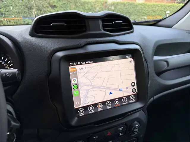 Jeep Renegade view 20