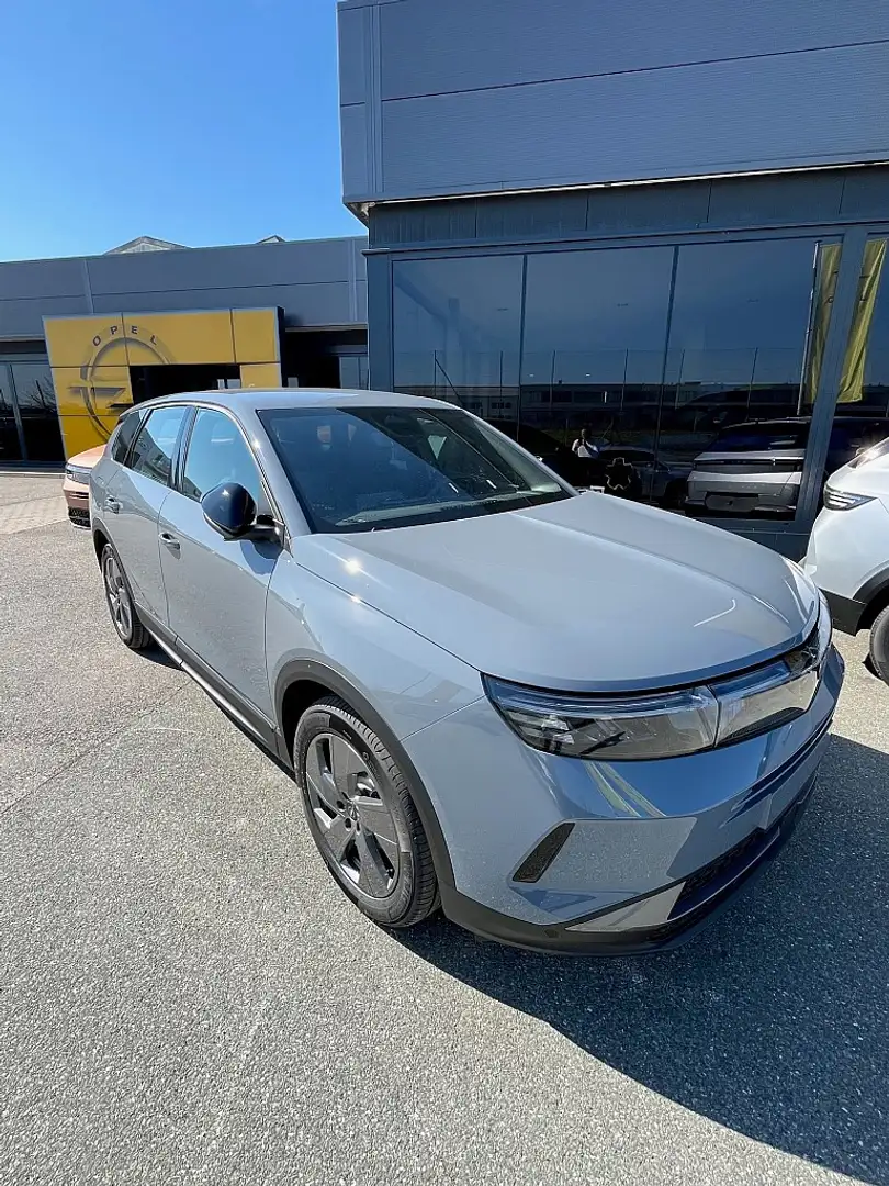 Opel Grandland 1.2 MHEV Edition Aut. Grau - 1