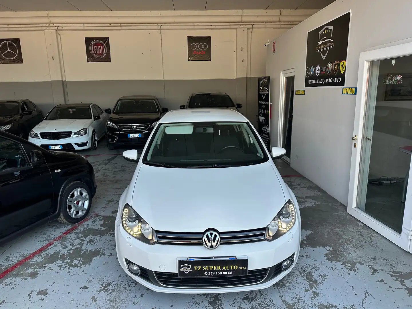 Volkswagen Golf Golf 5p 1.6 tdi Comfortline Bianco - 1