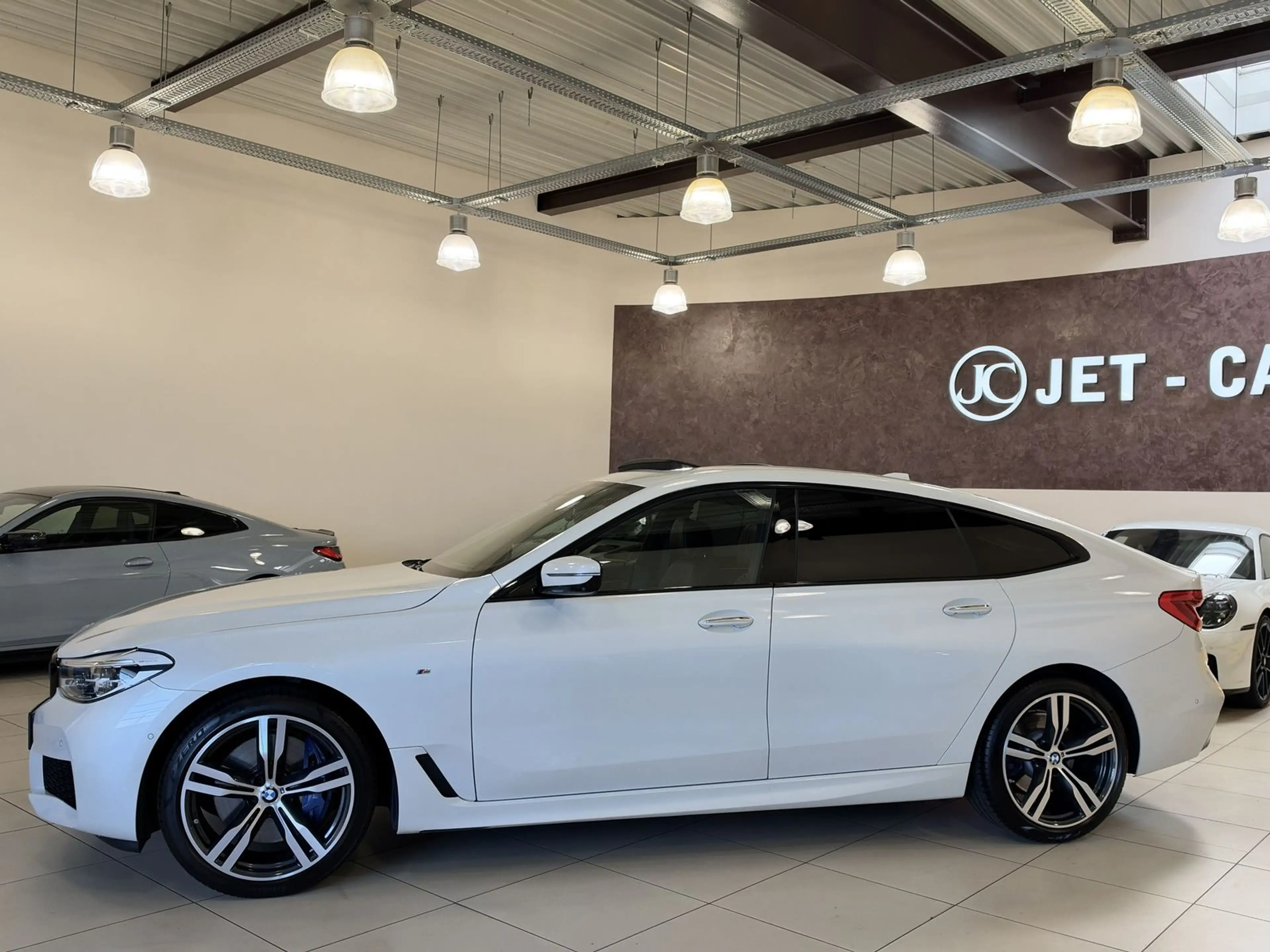 BMW 630 d xD M Sport Pano-B&W-360°-20" — photo 3