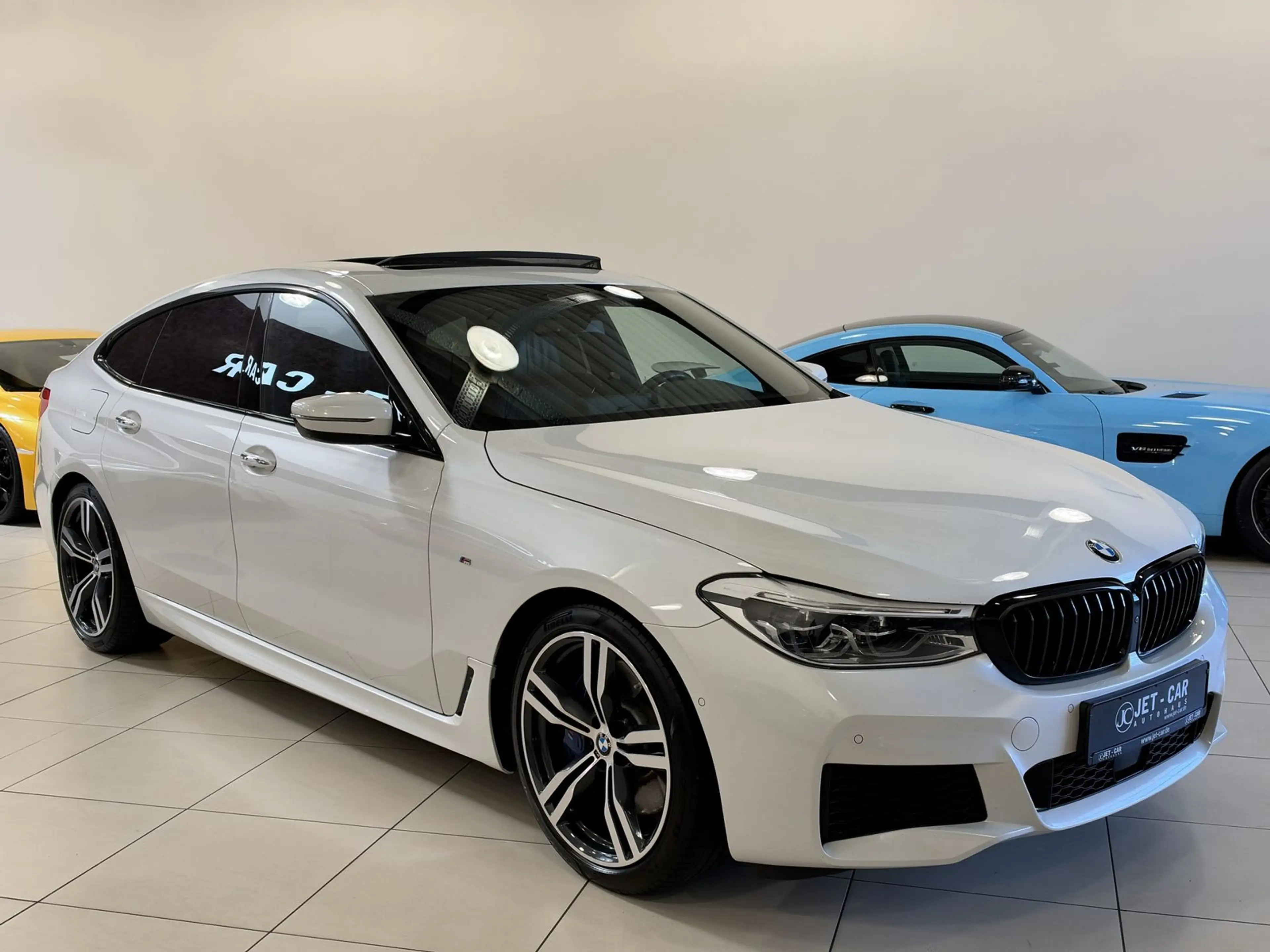 BMW 630 d xD M Sport Pano-B&W-360°-20" — photo 2