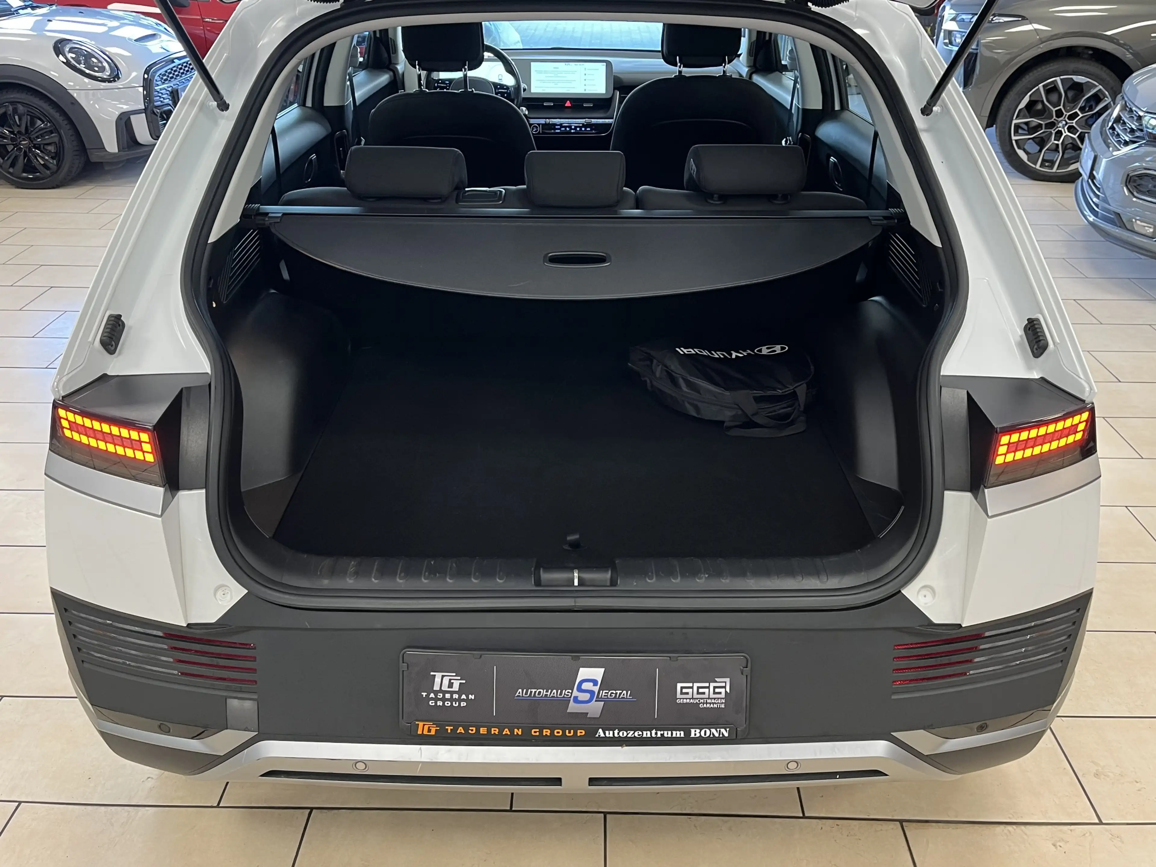 Hyundai IONIQ 5 Pixel-Design*LED*ACC*Navi*SHZ*R-Cam*1H* — photo 6