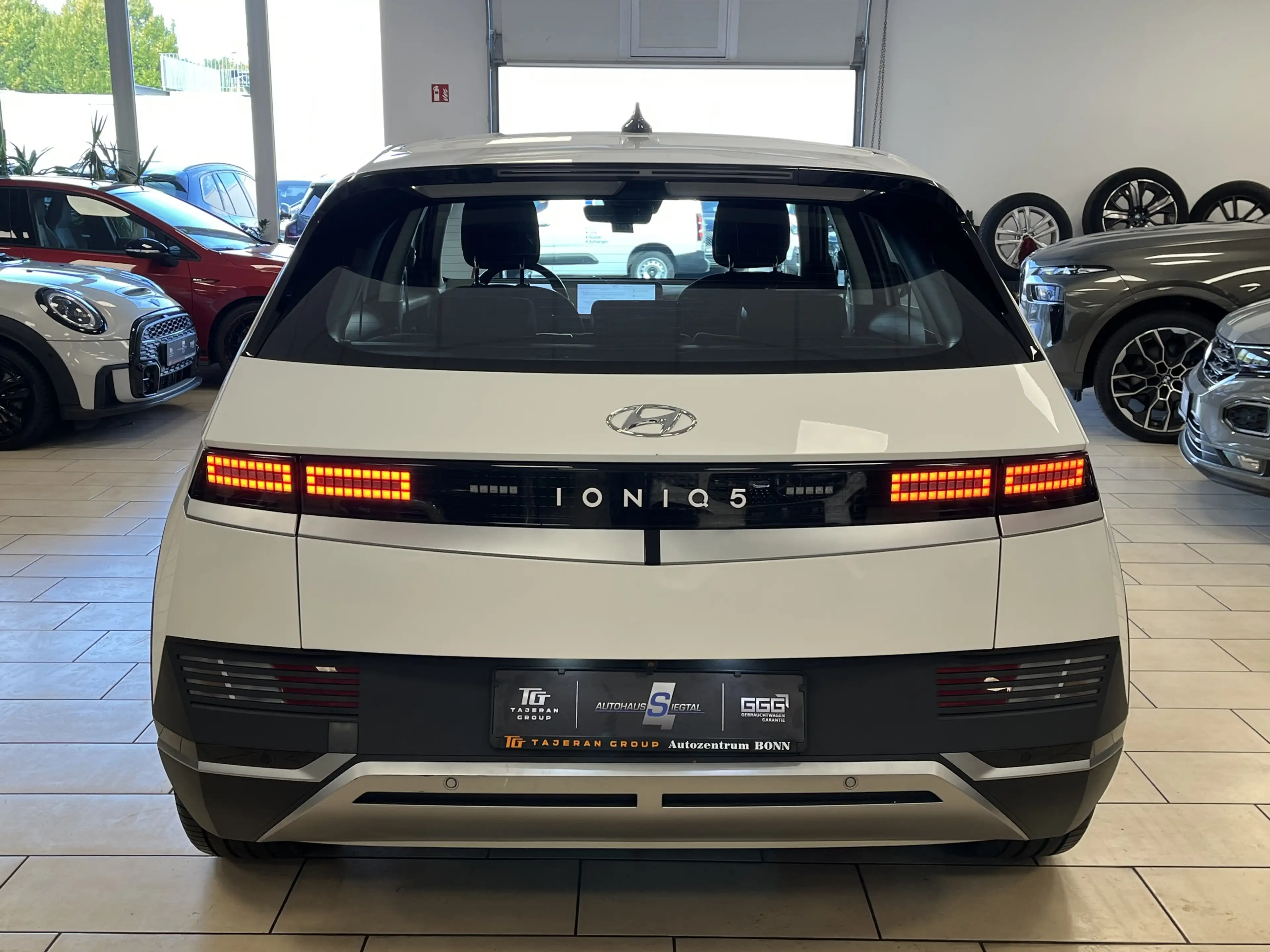 Hyundai IONIQ 5 Pixel-Design*LED*ACC*Navi*SHZ*R-Cam*1H* — photo 7