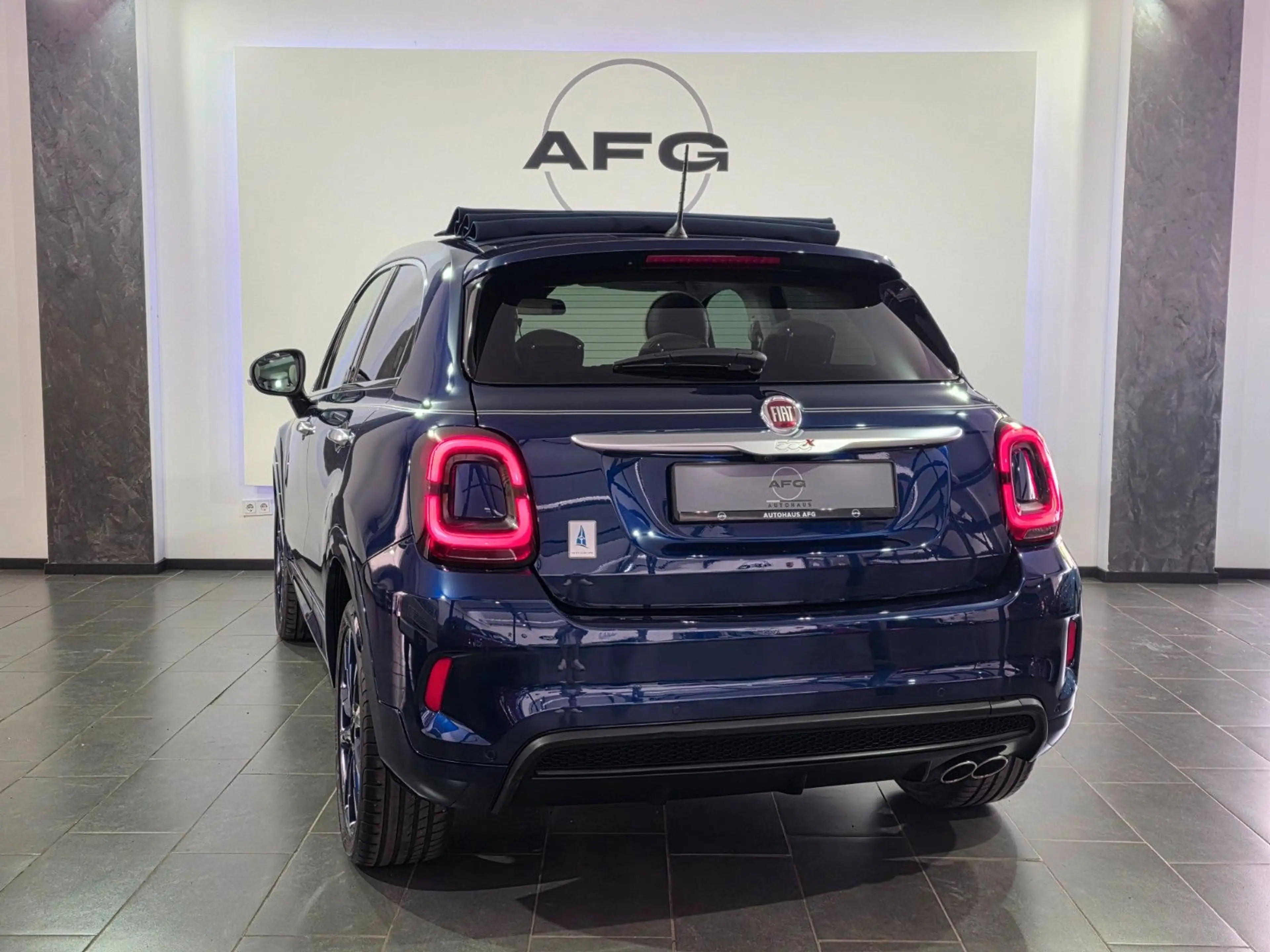 Fiat 500X Yacht Club Capri*AUTOMATIK* — photo 7