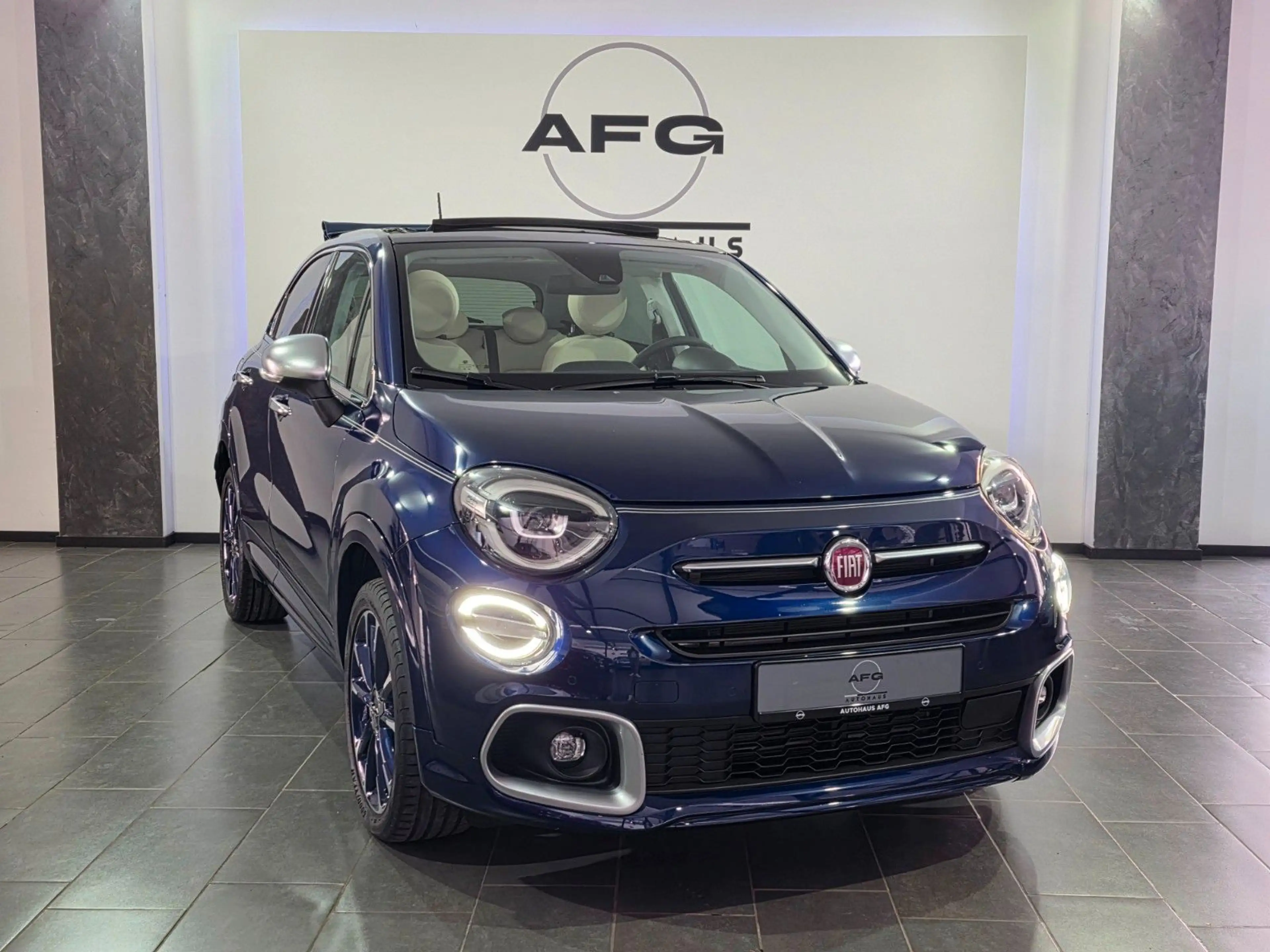 Fiat 500X Yacht Club Capri*AUTOMATIK* — photo 3