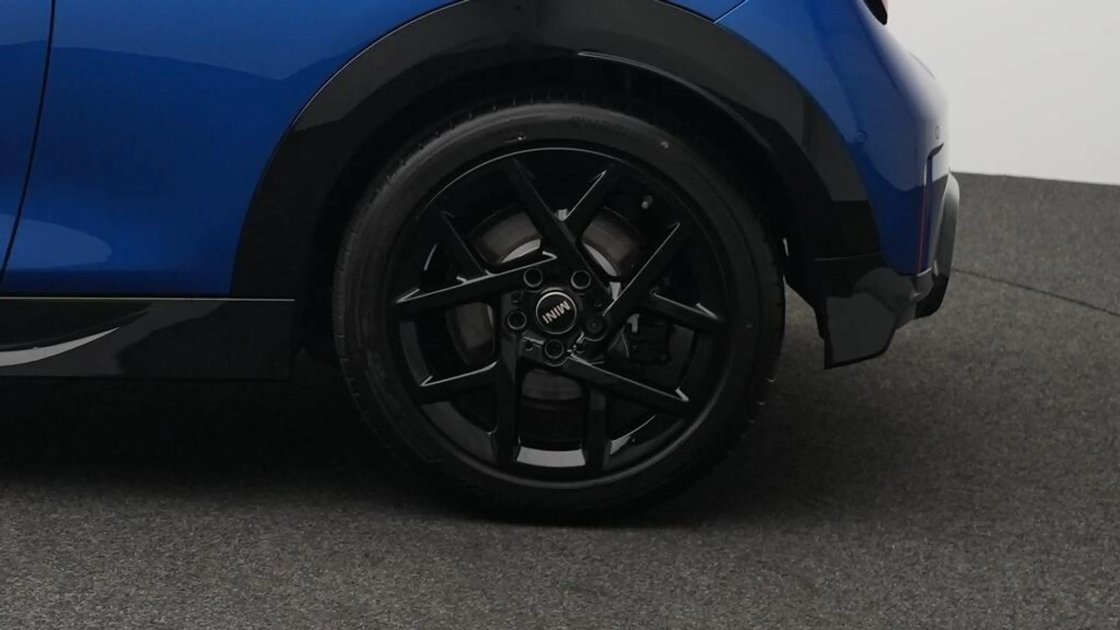 MINI Cooper C John Cooper Works Trim — photo 9