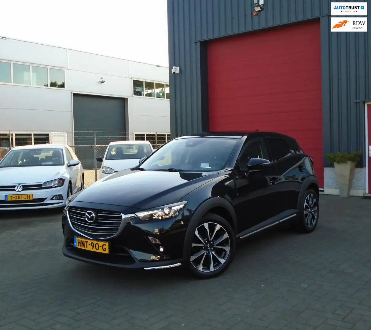 Mazda CX-3 2.0 SkyActiv-G 120 Sport Selected,Xenon,Navi,Cruis Schwarz - 1