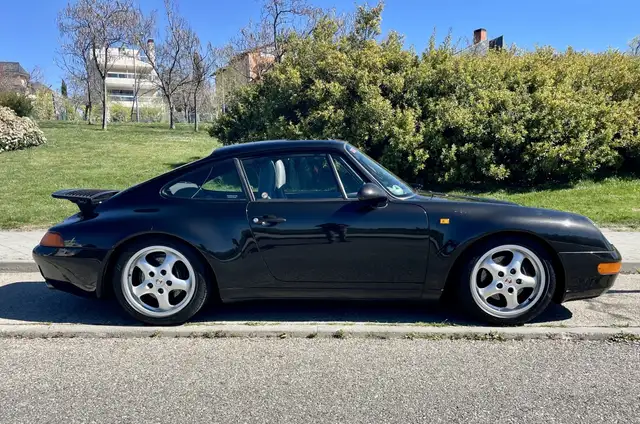Porsche 993 Carrera Coupé