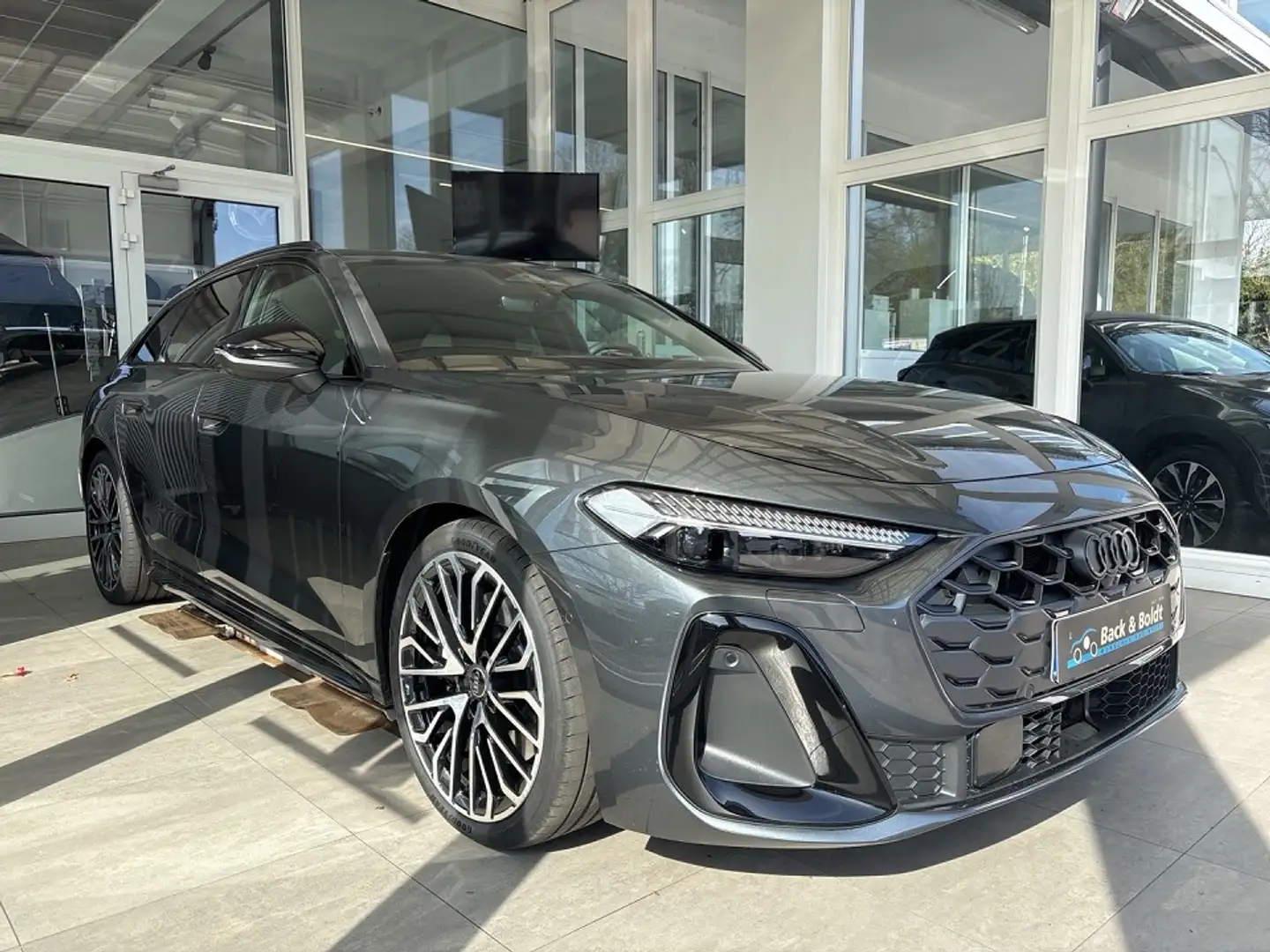 Audi S5 Avant 3.0 TFSI*PANO,AHK,STANDHZG,B&O,OLED* - 1