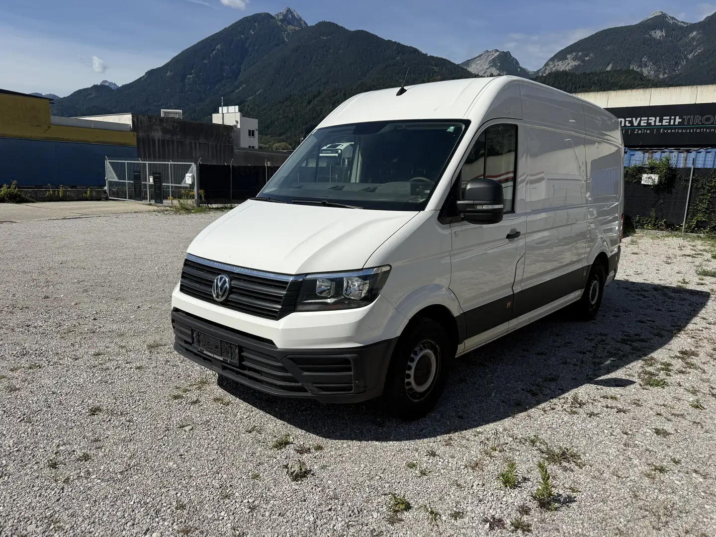 Volkswagen Crafter 30 Kasten MR L3H2 2,0 TDI BMT 4Motion - 2