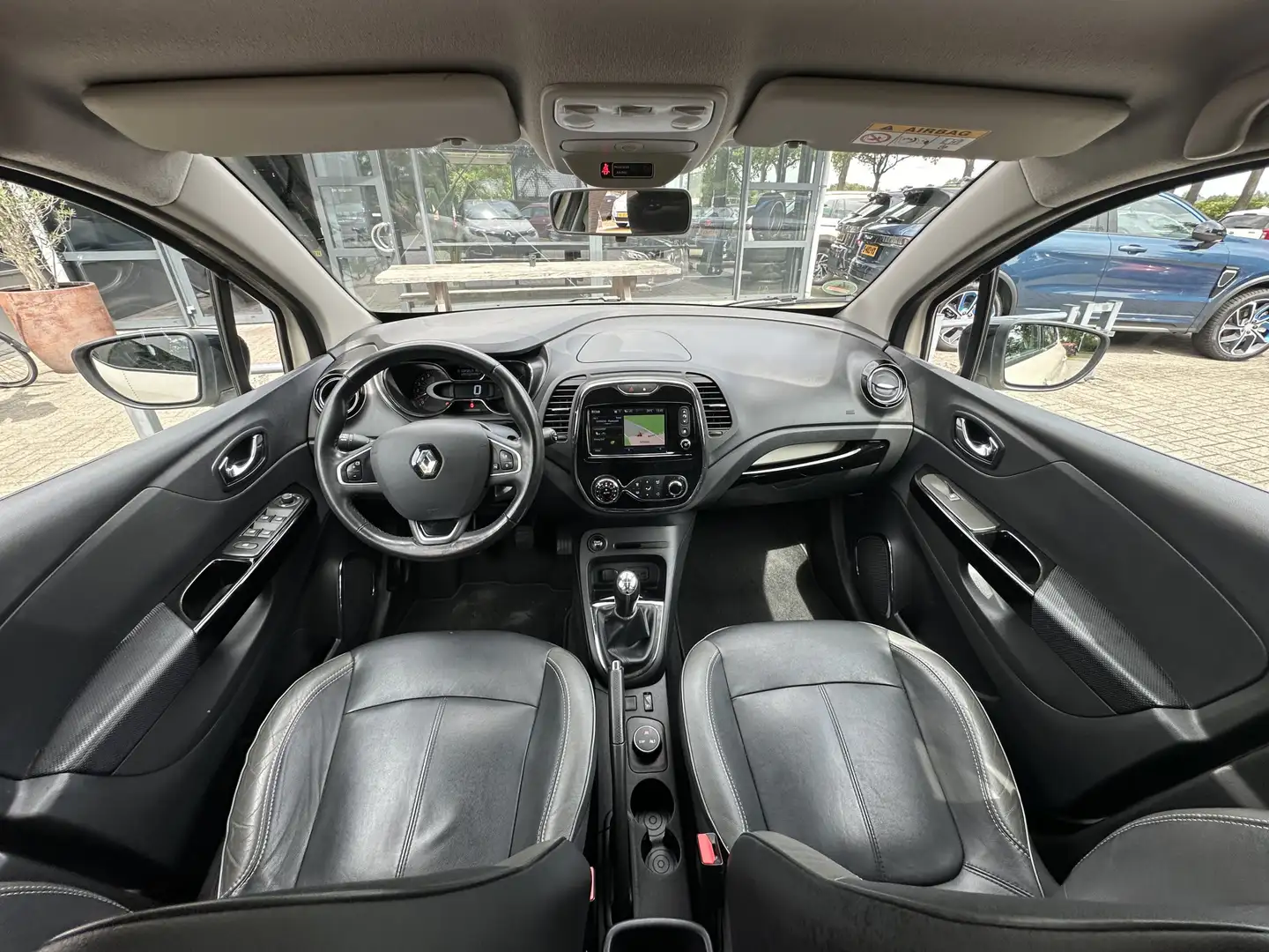 Renault Captur 0.9 TCe Xmod Navigatie/Cruise/Trekhaak/Getint-glas Wit - 2