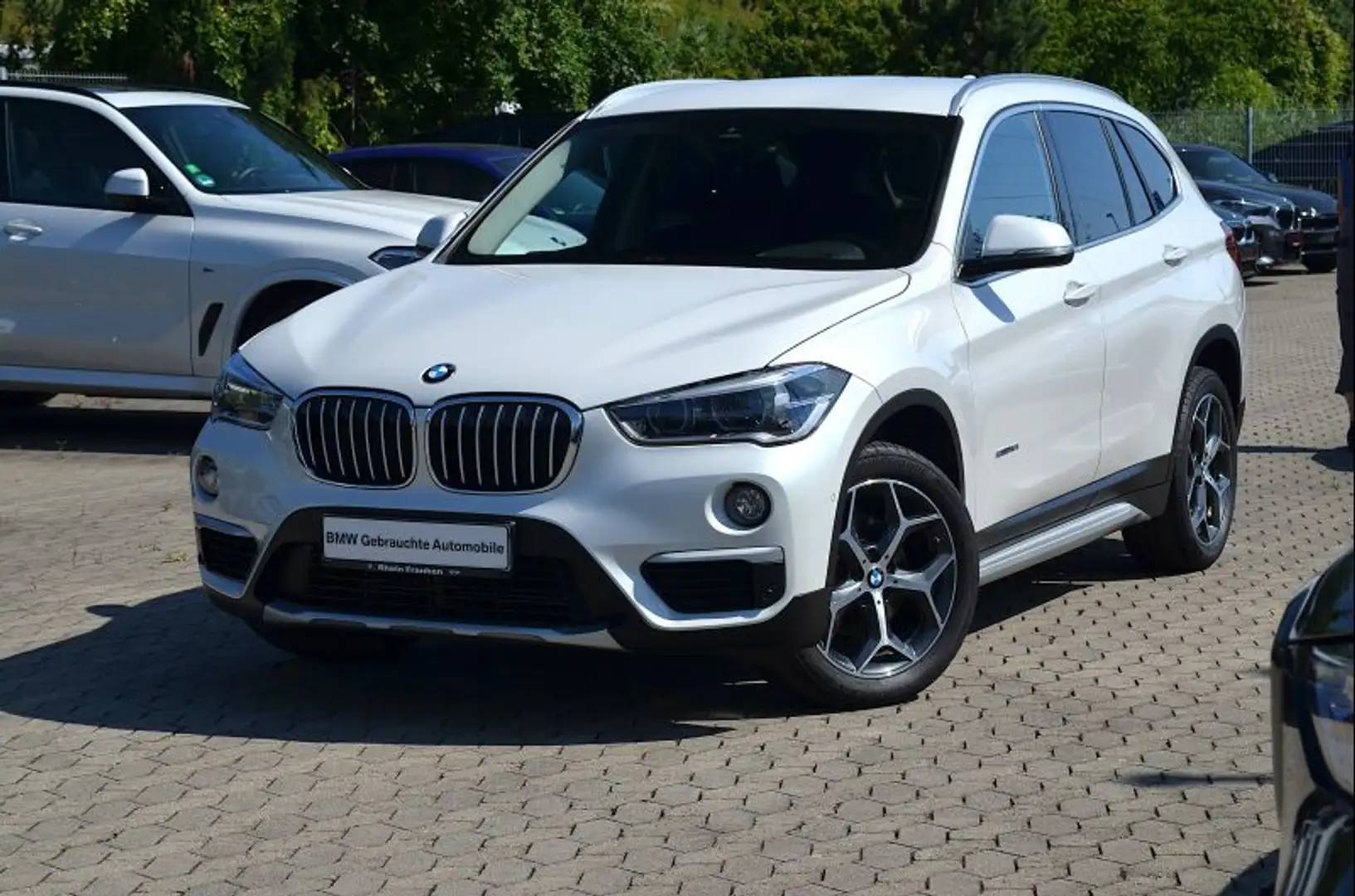 BMW X1 sDrive18i xLine Navi+.LED.Kamera.Head-Up.Klim Blanc - 2