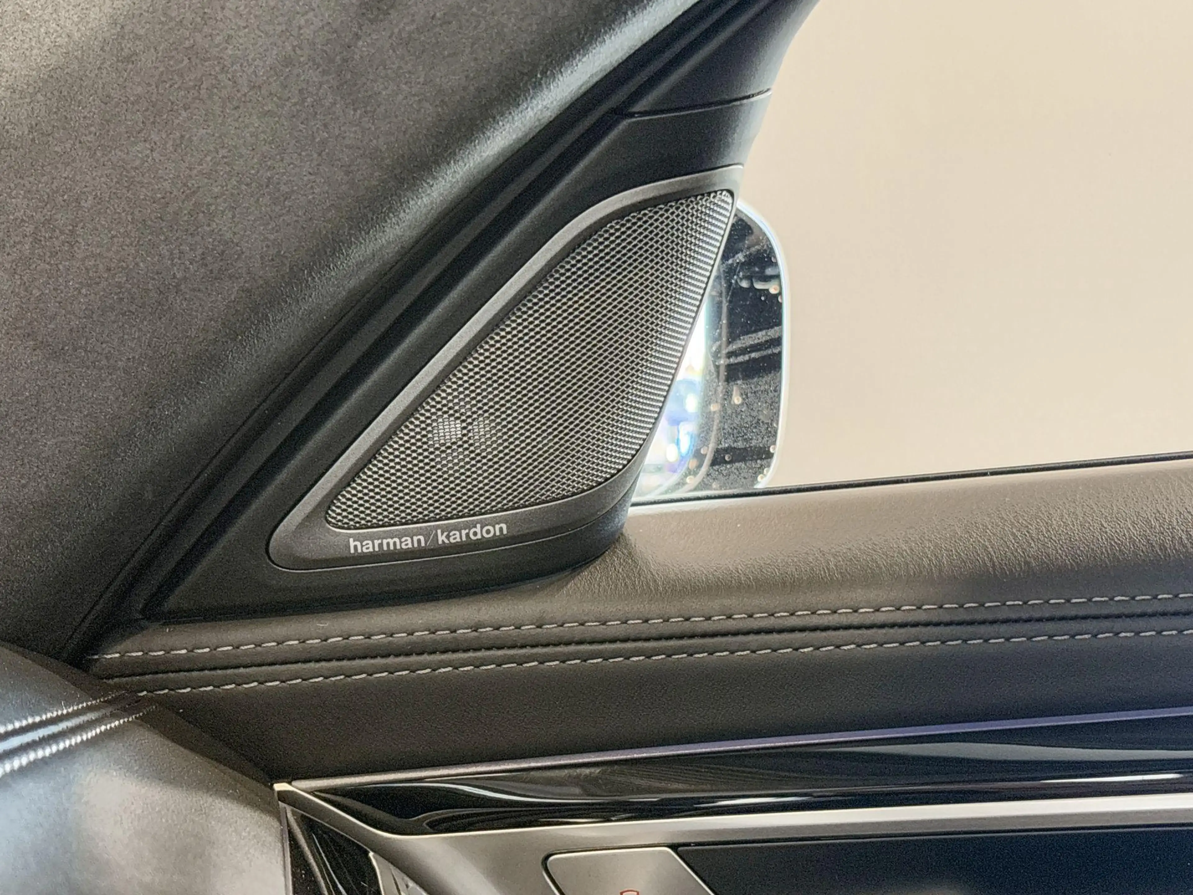 BMW 750 7 Serie Sedan 750i xDrive High Executive M Sportpa — photo 15