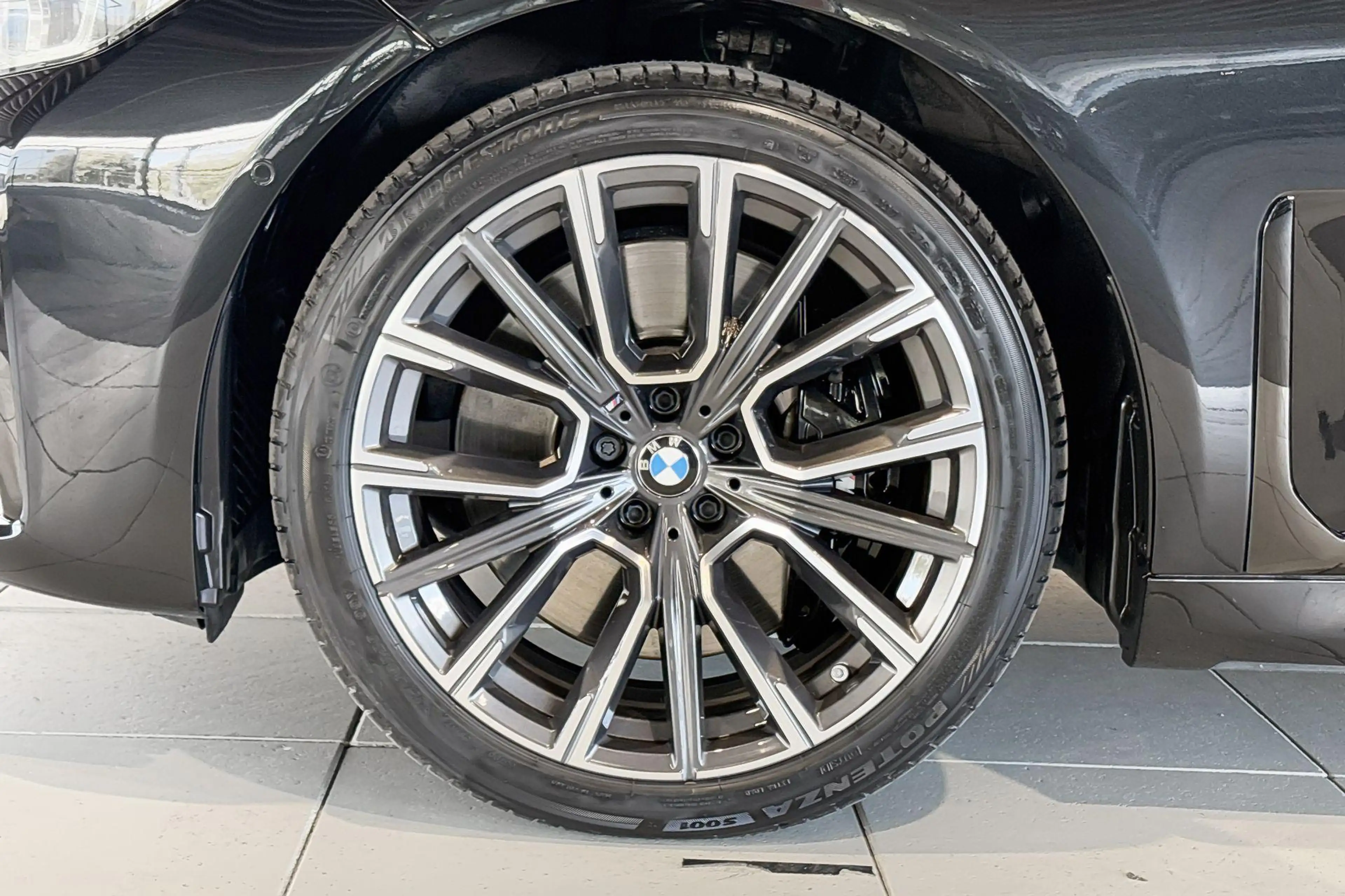 BMW 750 7 Serie Sedan 750i xDrive High Executive M Sportpa — photo 5