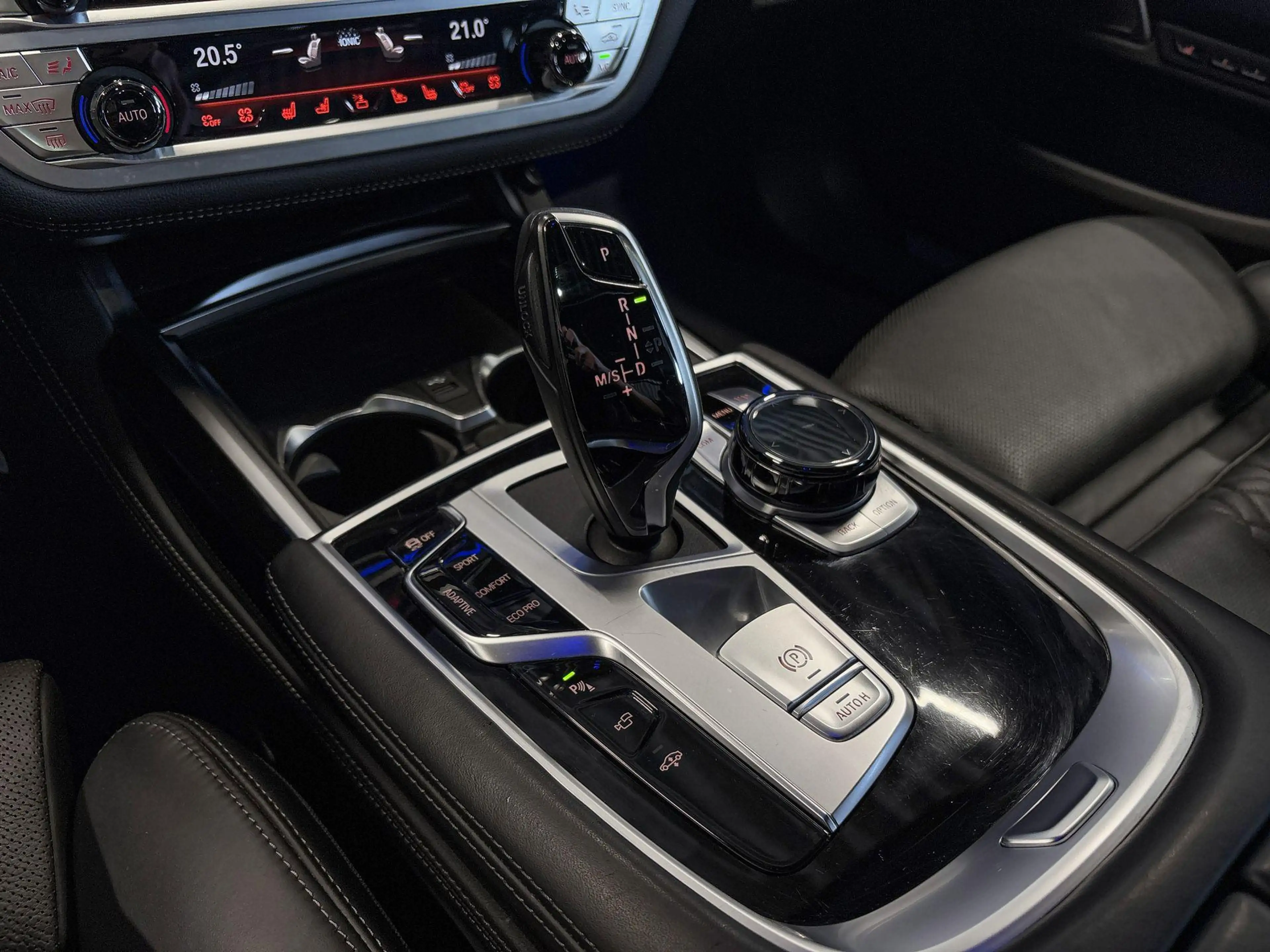 BMW 750 7 Serie Sedan 750i xDrive High Executive M Sportpa — photo 13
