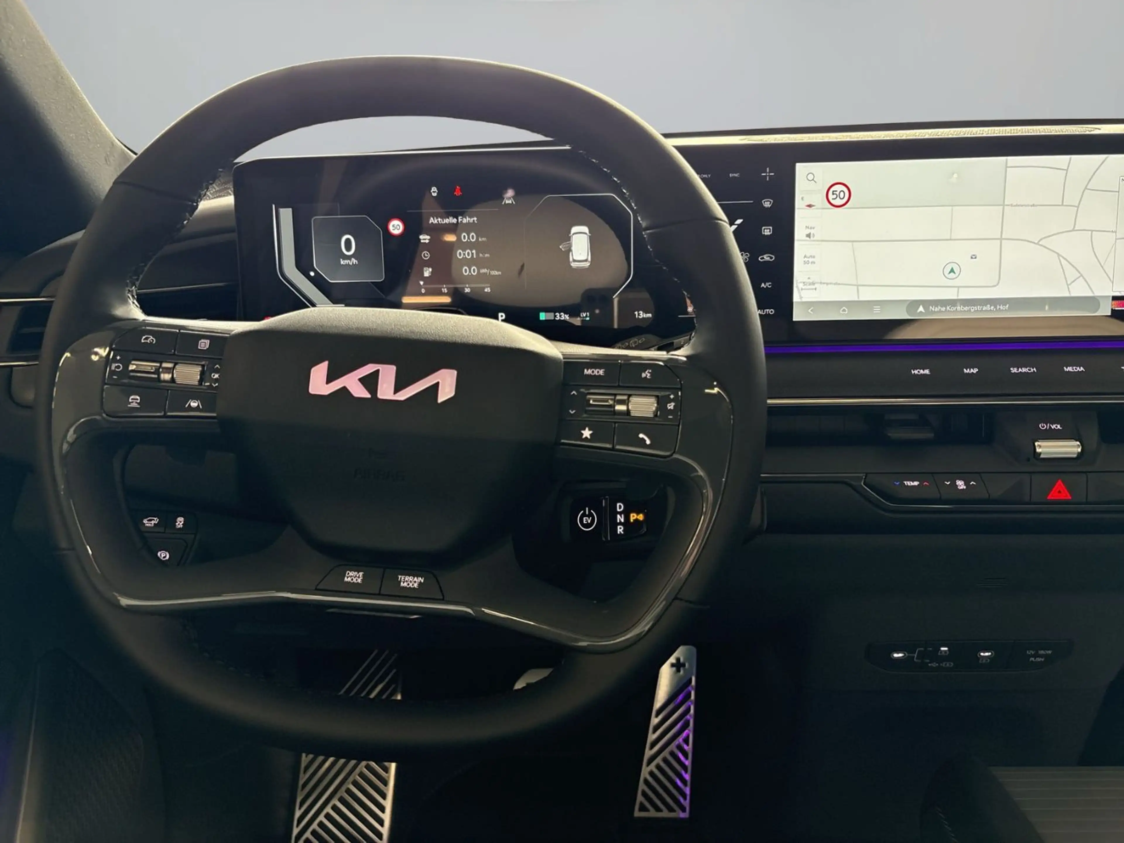 Kia EV9 GT-Line AWD Panoramaglasdach, Head-Up Display — photo 14