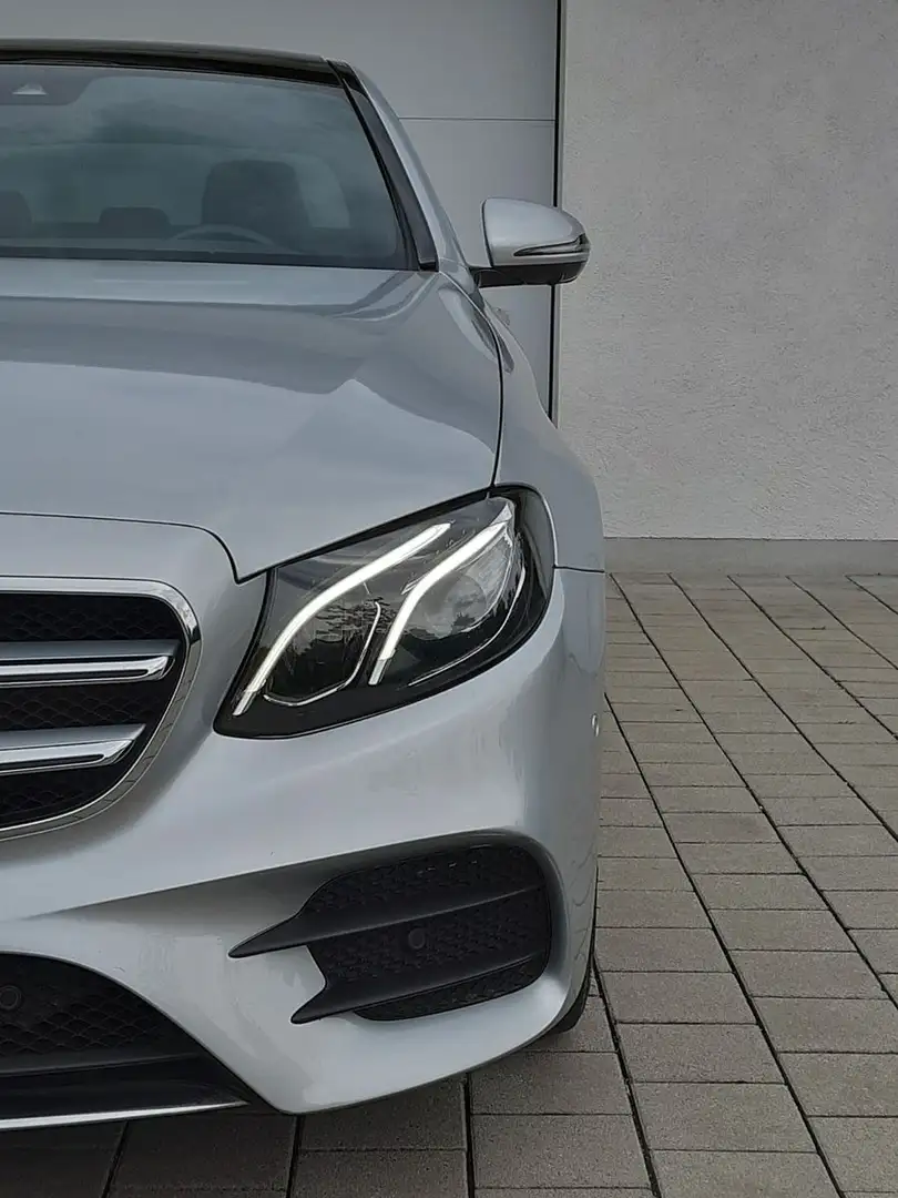 Mercedes-Benz E 350 d Limo/3xAMG-Line/LED/360°/WideC/AhK/20" Silber - 1