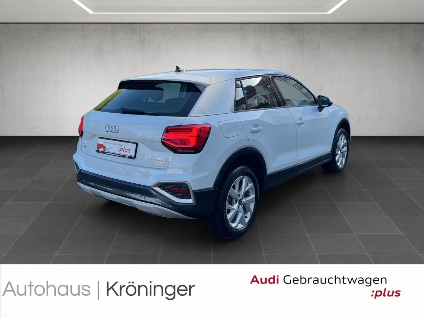 Audi Q2 35 TFSI S Tronic advanced AHK Matrix Navi Weiß - 2
