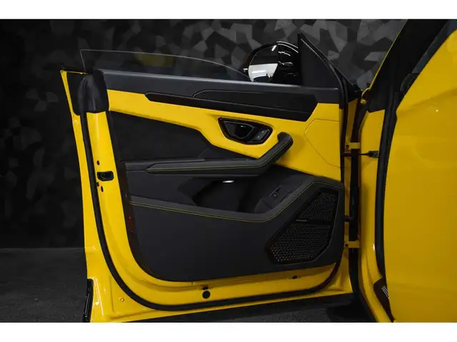 Lamborghini Urus S V8 - GIALLO AUGE
